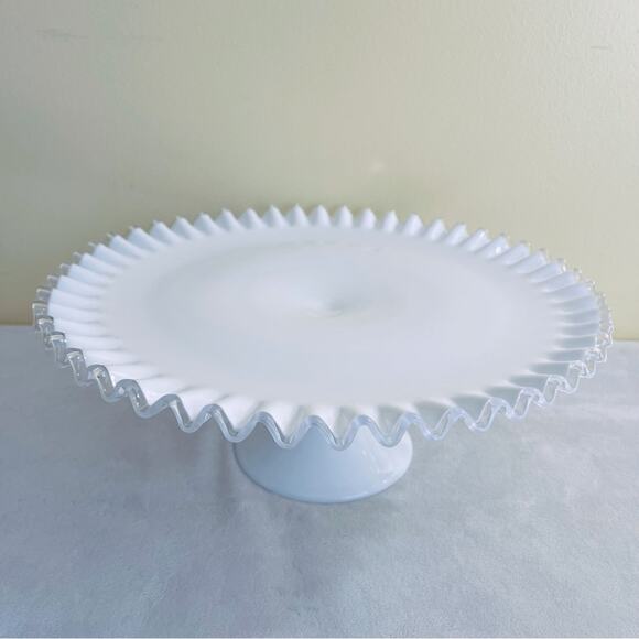 Vtg Fenton Silver Crest Ruffled Milk Glass Pedestal Cake Stand Plate Scalloped - Picture 14 of 15
